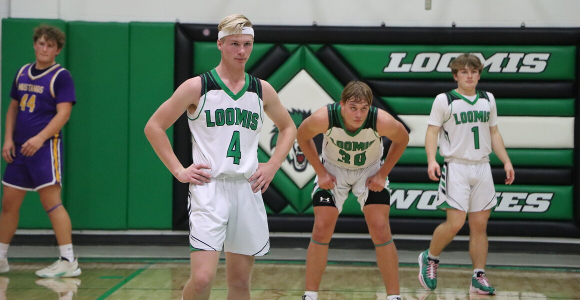 Loomis Public School Loomis Boys Basketball